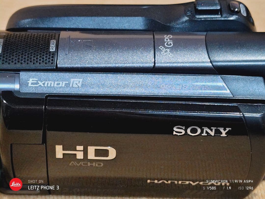 SONY HDR-XR520 HDビデオカメラ
