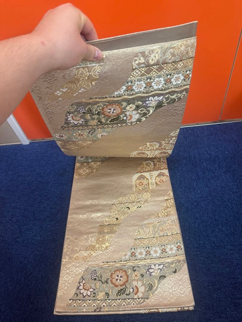 2682袋帯 古代彫金紋 西陣織 金糸 高級上質上品 約440cm 未使用