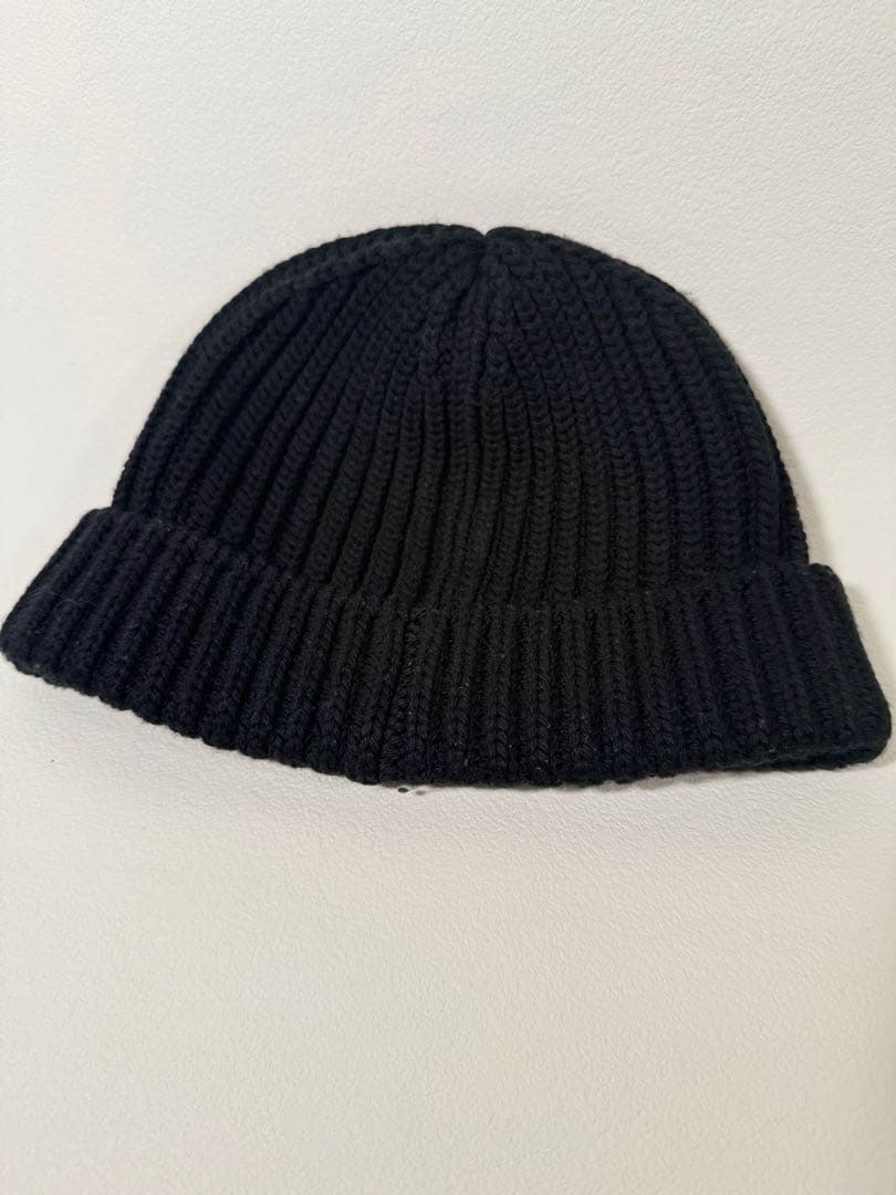 美品！　プラダ　人気　ニット帽　ロゴ