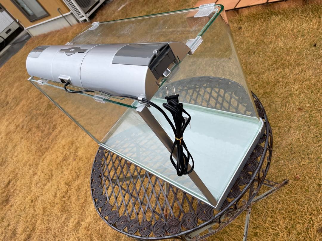 テトラTetra ラウンドグラスアクアリウム　RG-60曲げガラス水槽+ライト付