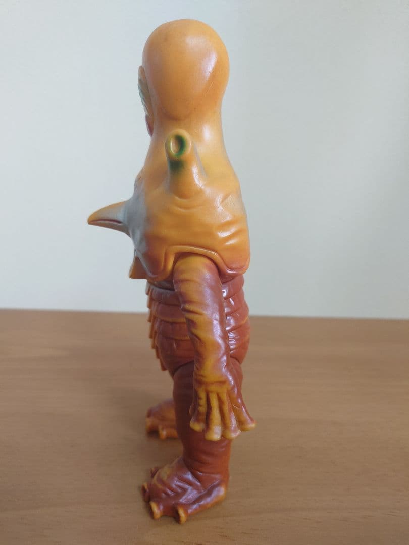 当時もの稀少！】ブルマァクソフビバルダック星人帰ってきたウルトラマン