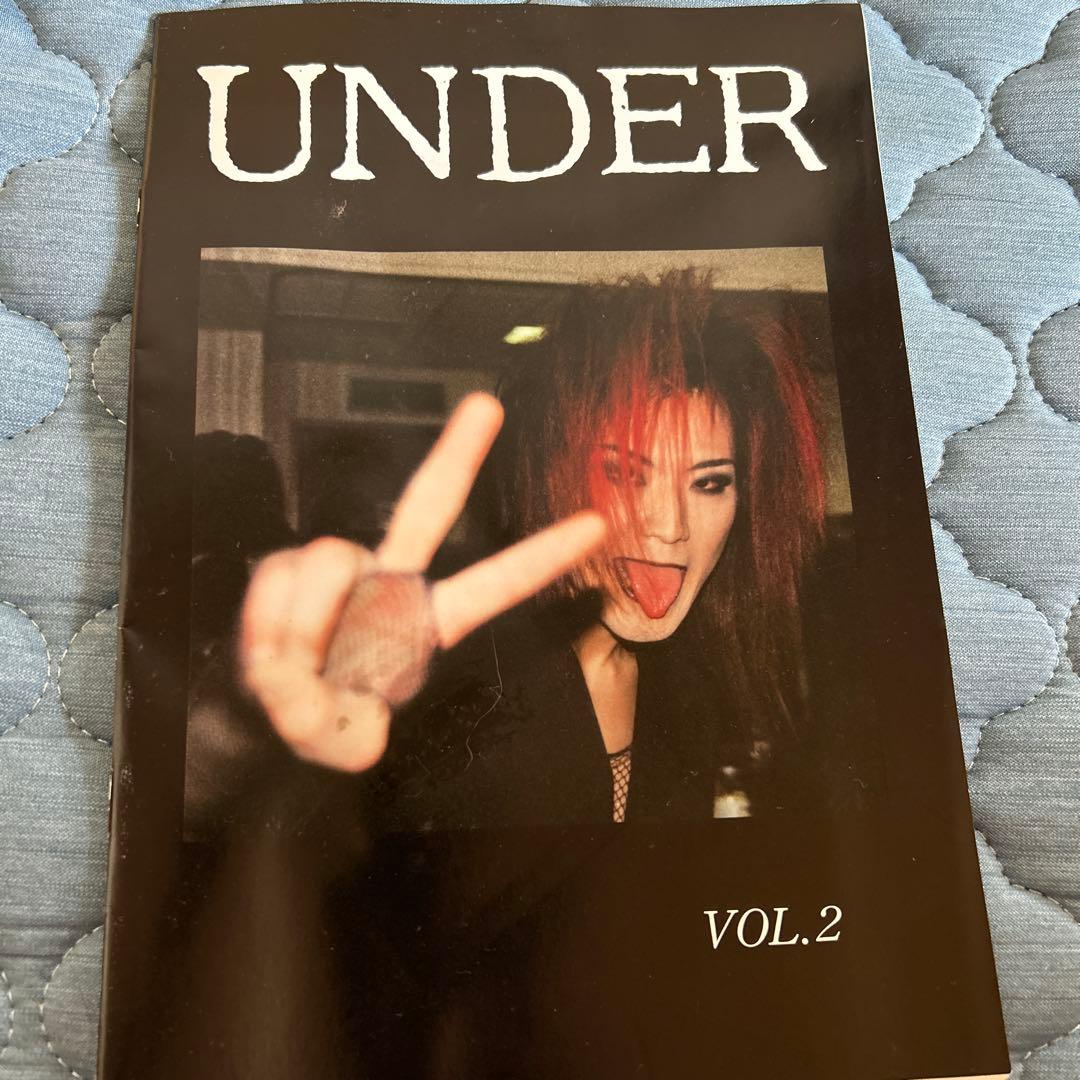 黒夢　初期ファンクラブUNDER 会報3冊、ポストカード、ステッカー2枚　他