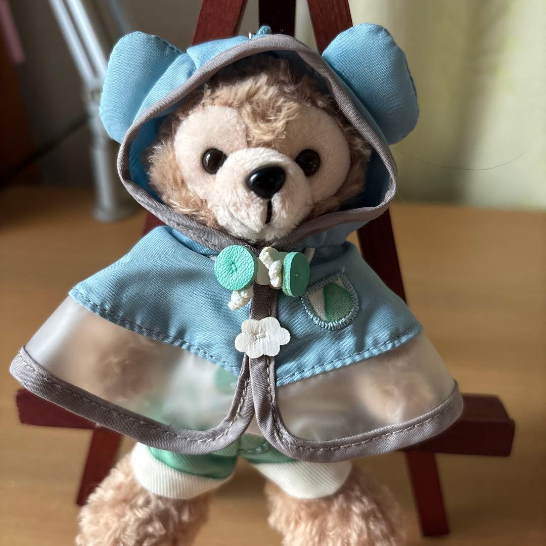 レイニーデイズ ダッフィーシェリーメイぬいぐるみバッジ - メルカリ