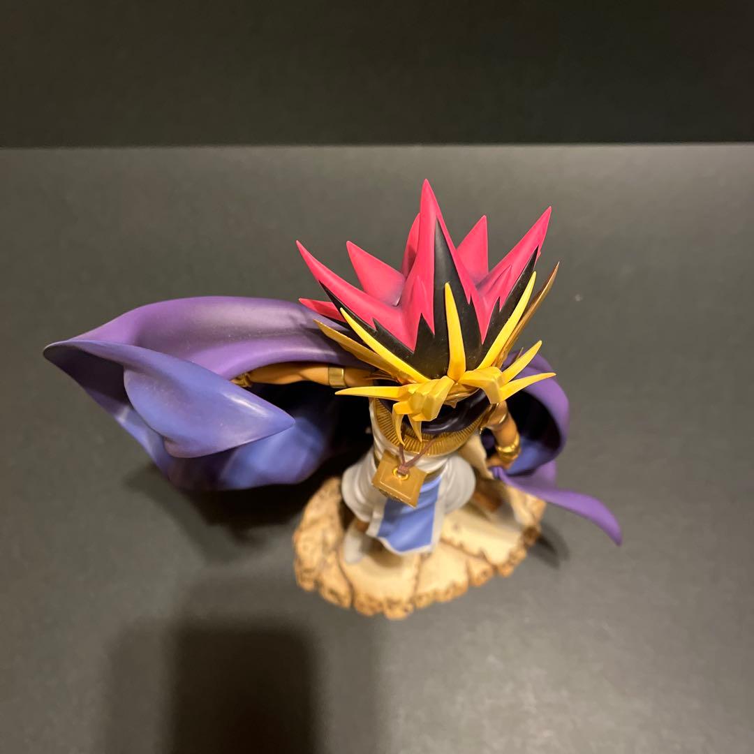 遊戯王 アテム フィギュア