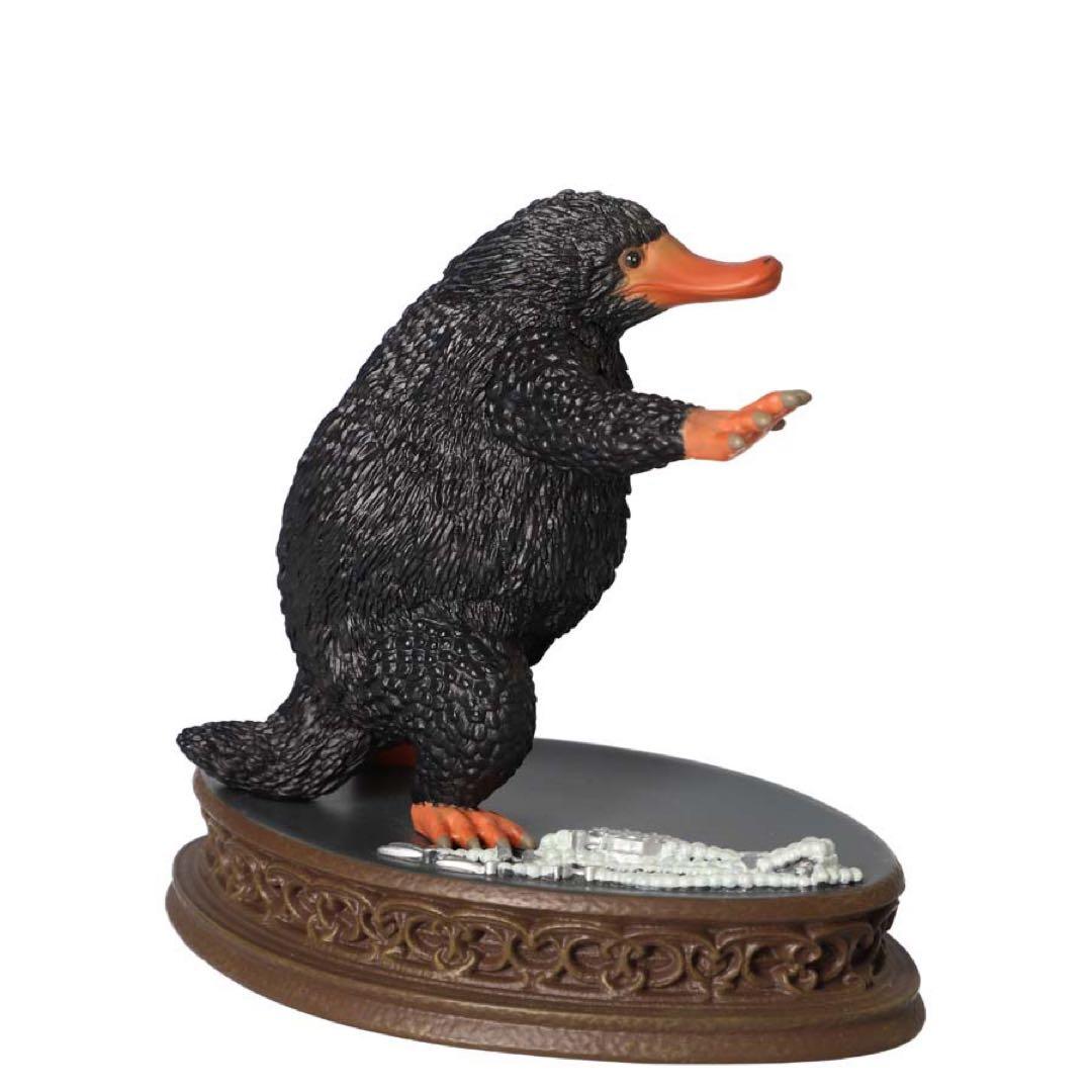 完売品】ファンタスティック・ビースト ニフラー タクナルトレイ