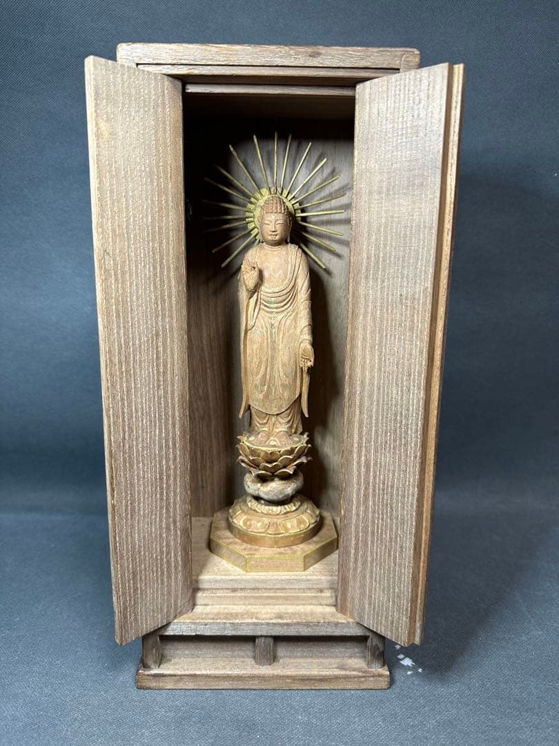 インド 白檀 木彫り 仏教美術 仏像 骨董 木像 木製 仏教 アンティー