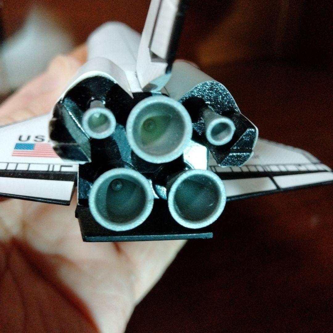 スペースシャトル エンデバー1:300 完全ダイキャスト