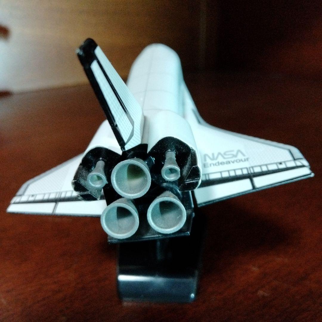 スペースシャトル エンデバー1:300 完全ダイキャスト