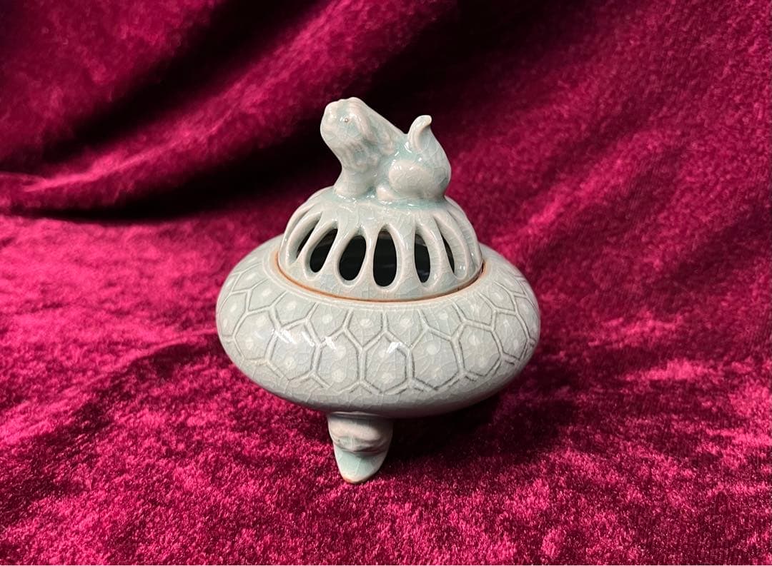 三足香炉 青磁 海剛