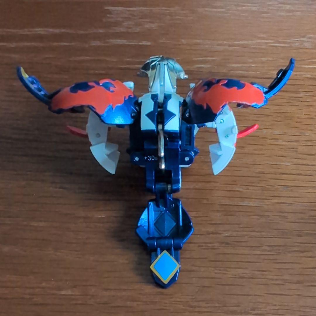 爆丸　友情の化合セット　士ドラガオン 紫龍ver 全ムニキス 黒鬼ver.