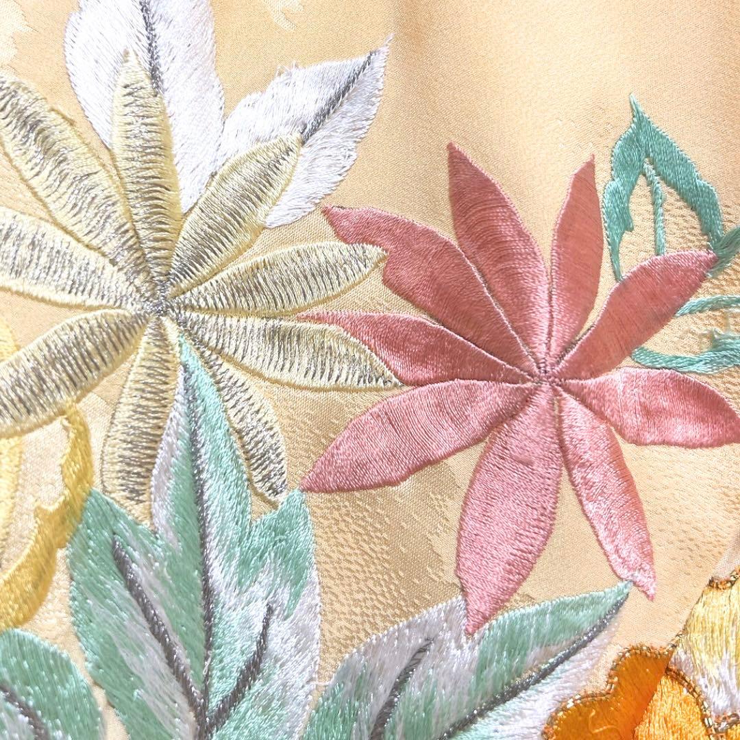 セミアンティーク 金駒刺繍 刺繍 牡丹 菊花 霞地紋 振袖 着物 094w p