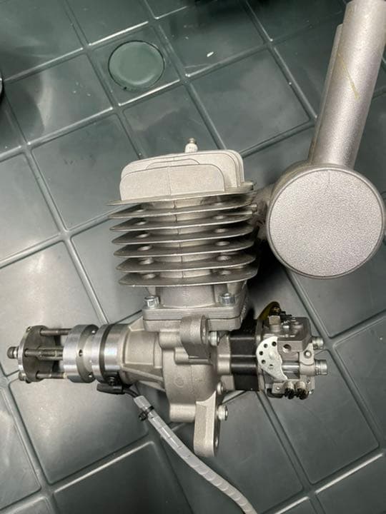 中古品 DLE55 ガソリンエンジン S115407129 最新