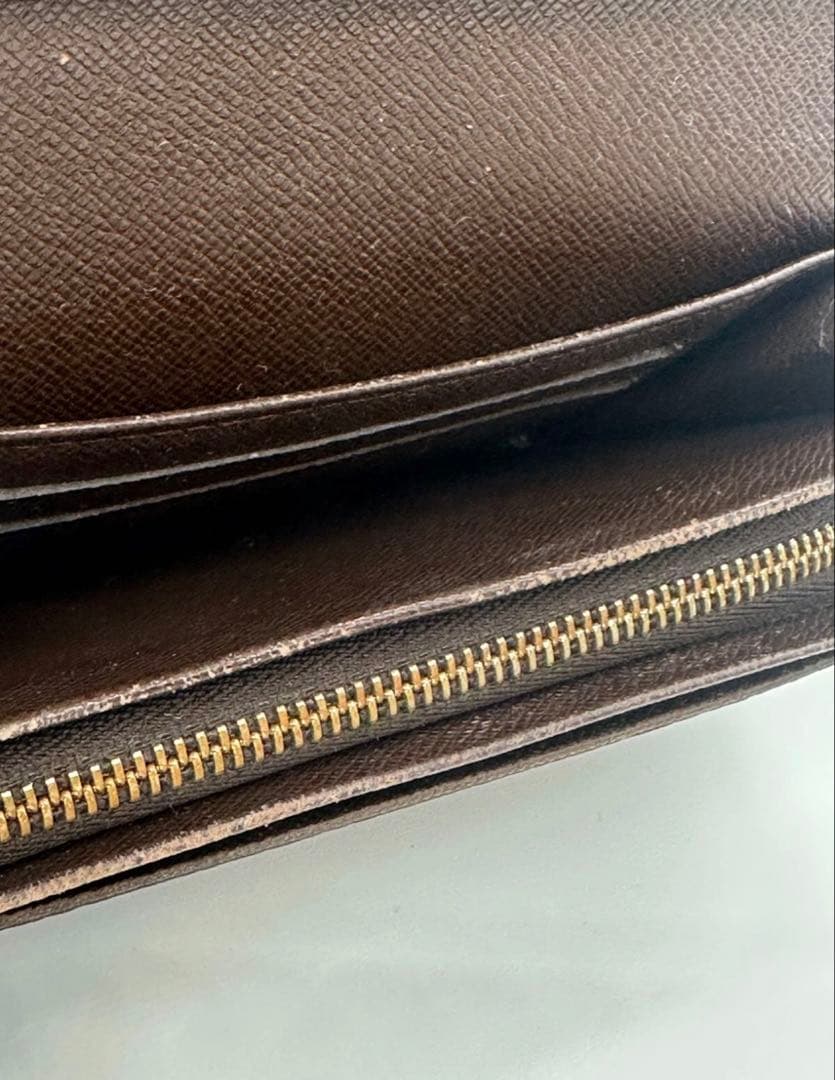 ルイヴィトン ダミエ エベヌ ポルトモネビエ トレゾール 二つ折り財布