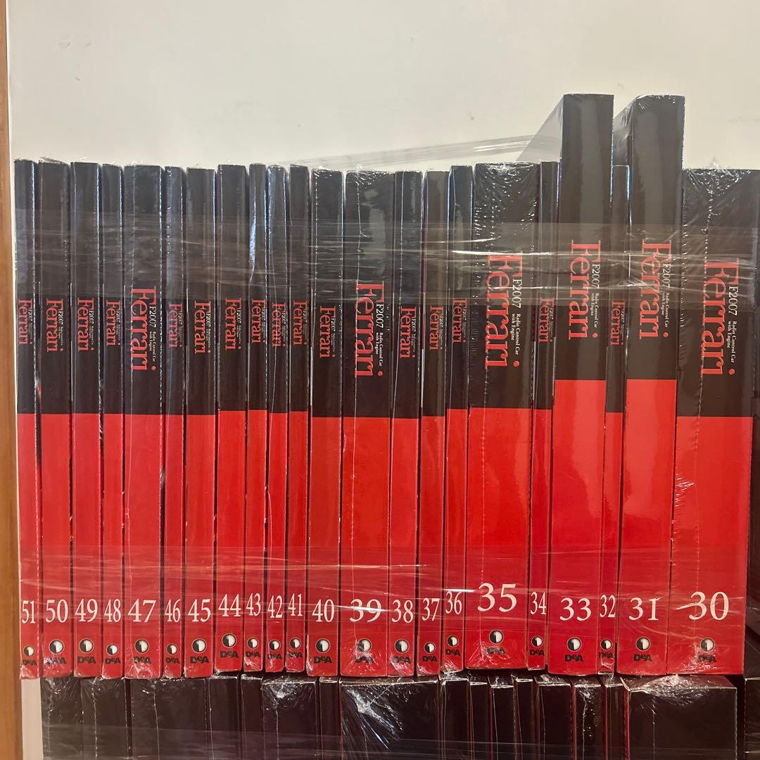 【未組立】DeAGOSTINI 週刊フェラーリF2007 1〜100号　特典付き