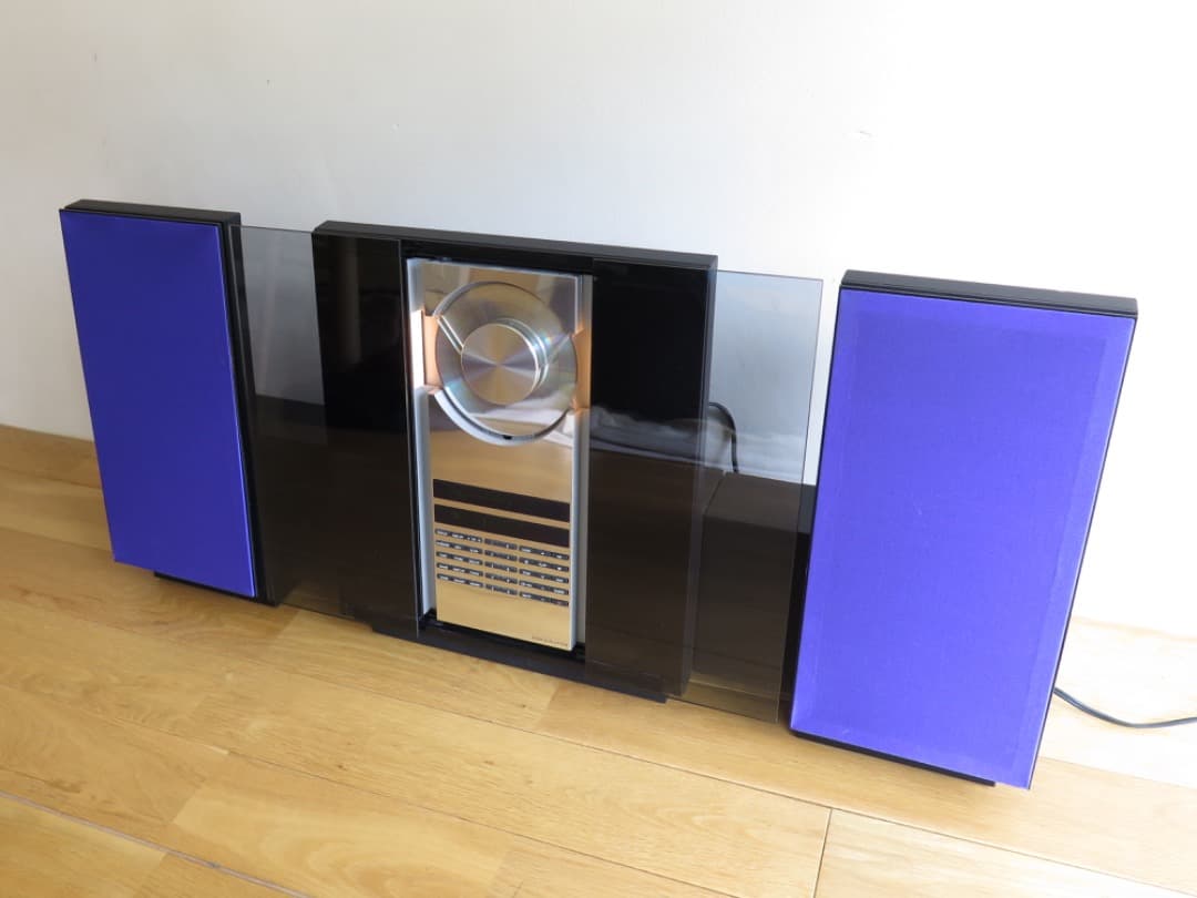 B&O beo4リモコンとB&OのAMアンテナセット