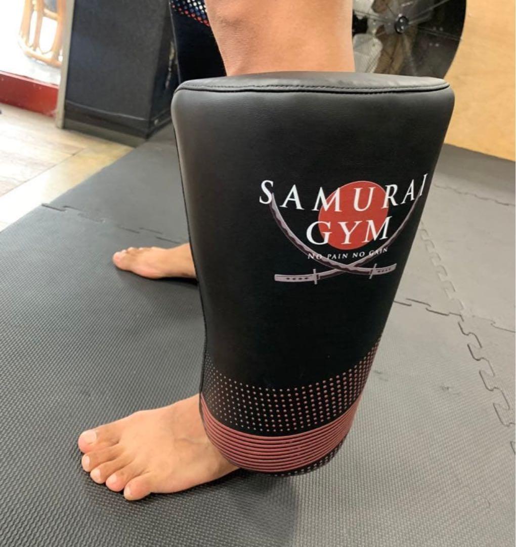 カーフキックミット ダブル左右利用できます 武道・格闘技