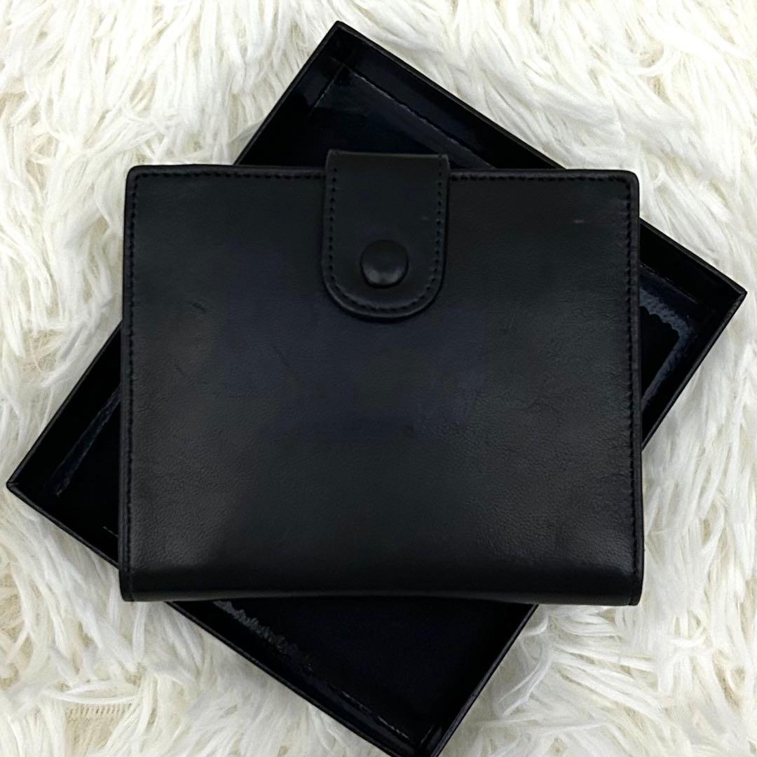 【美品】CHANEL 二つ折り財布 ココマーク 箱 ギャランティカード付き
