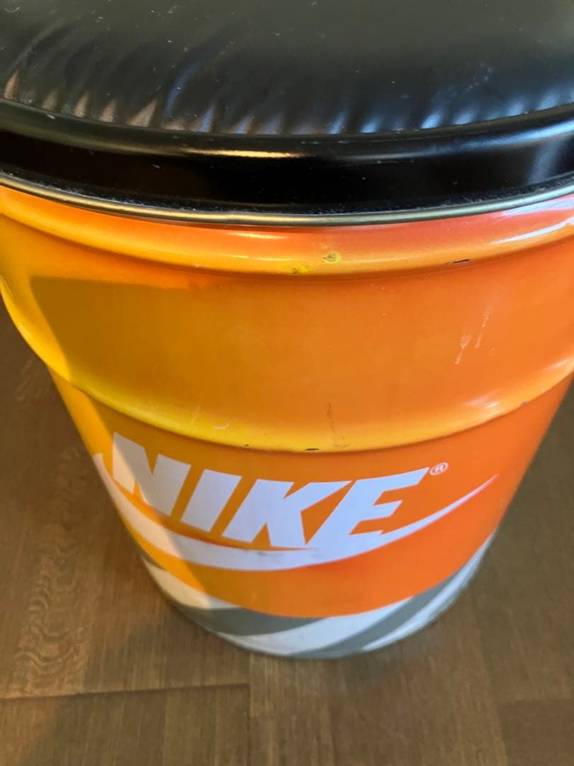 激レア　非売品　ナイキNIKE ペール缶　直径30cm 高さ37cm