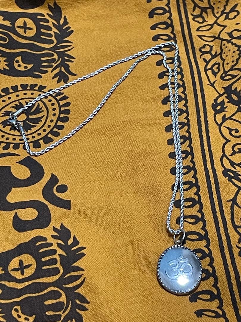 新品】ハンドメイドオームペンダント ファミリー 藤井風さん