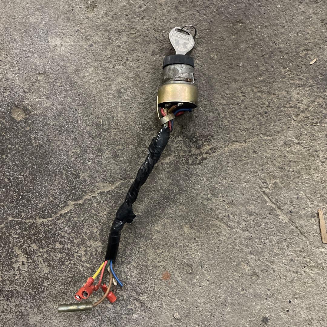 カワサキ　Z400FX メーター回り