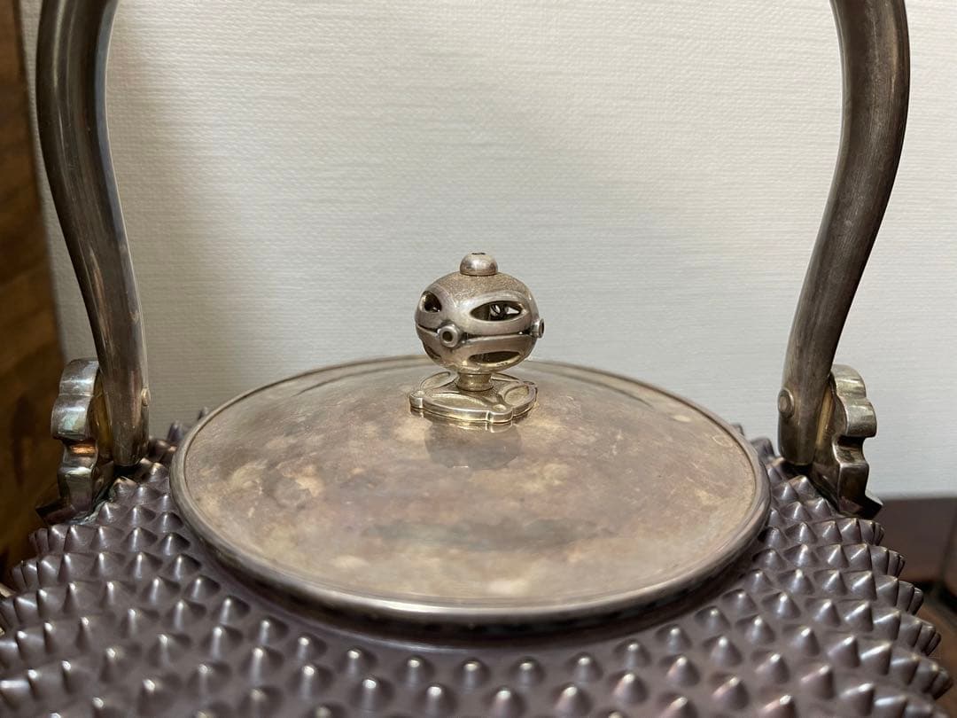 銀瓶 純銀 あられ 木箱付き 652g 骨董古美術