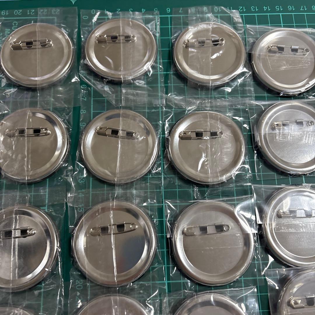 ツイステ エース 式典服 ハネストチョコ 缶バッジ 38点