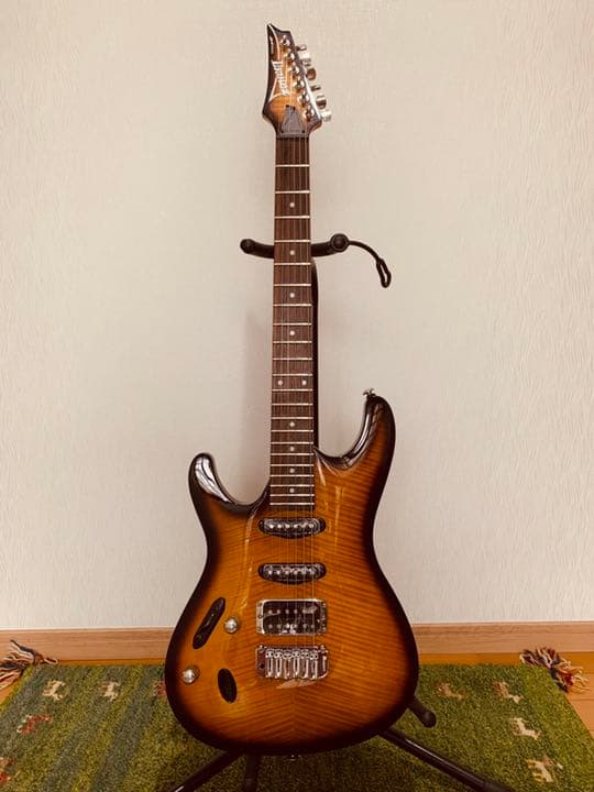 レフティ】左利きギター取り扱いしております！【エレキギター】｜島村