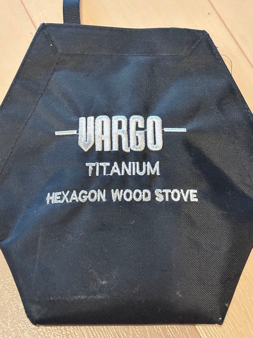 バーゴ　ヘキサゴンウッドストーブ　コンバーターストーブ