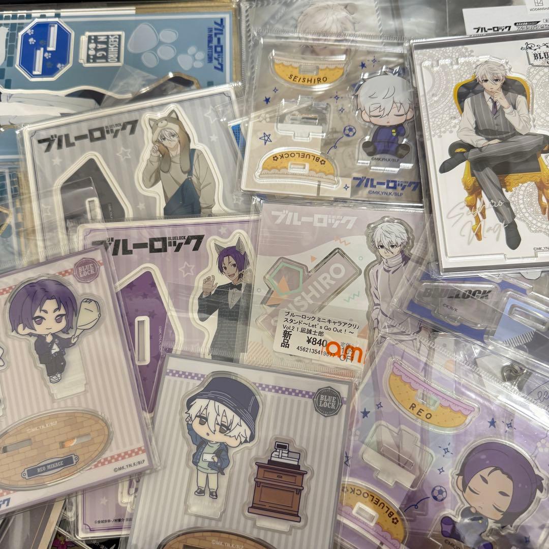 ブルーロック グッズ 凪誠士郎 御影レオ まとめ売り約32点③ - メルカリ