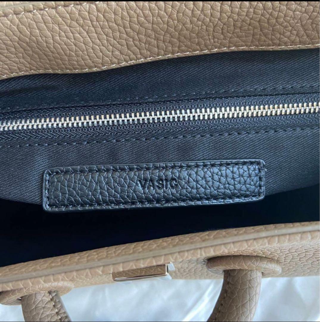 VASIC ショルダーバッグ