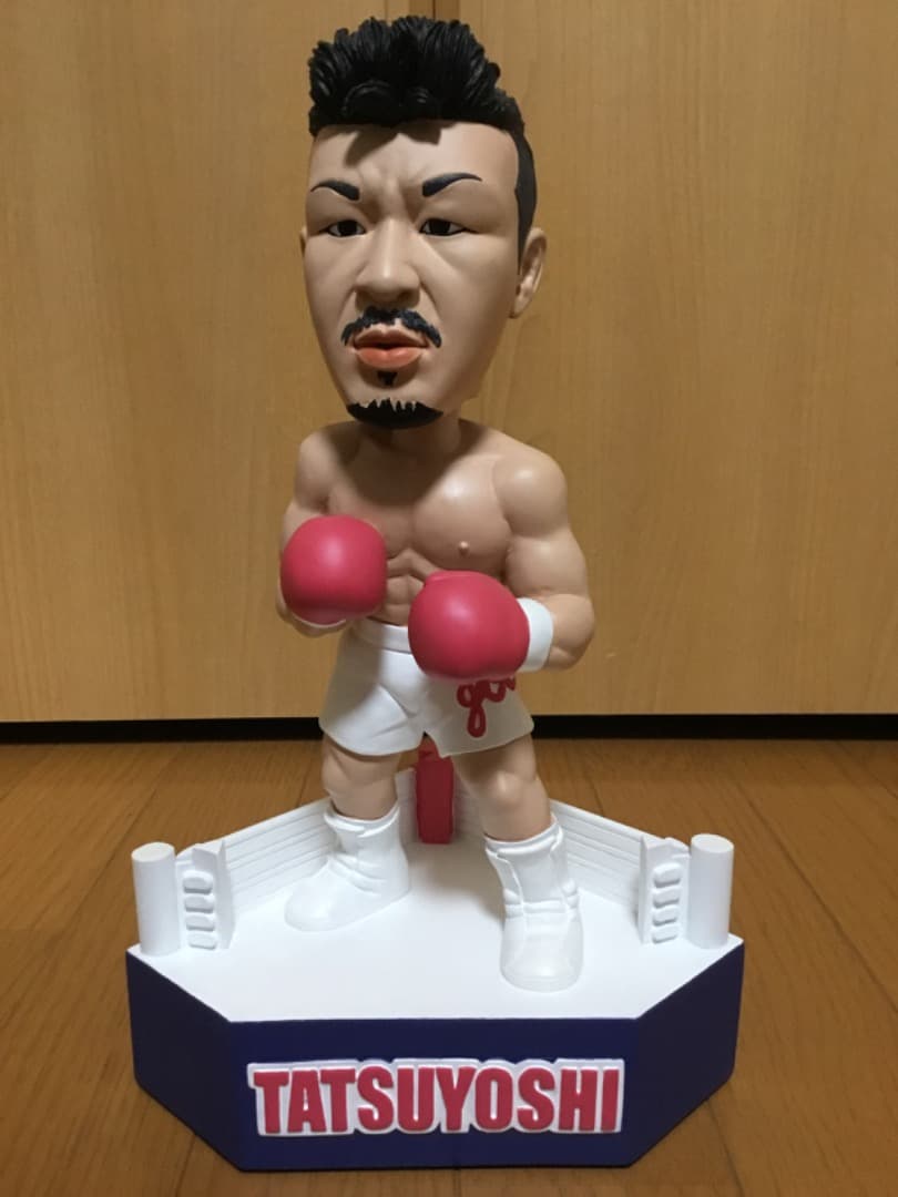 中古美品 辰吉丈一郎 サイン付 シェイクヘッド フィギュア JOE 辰吉丈