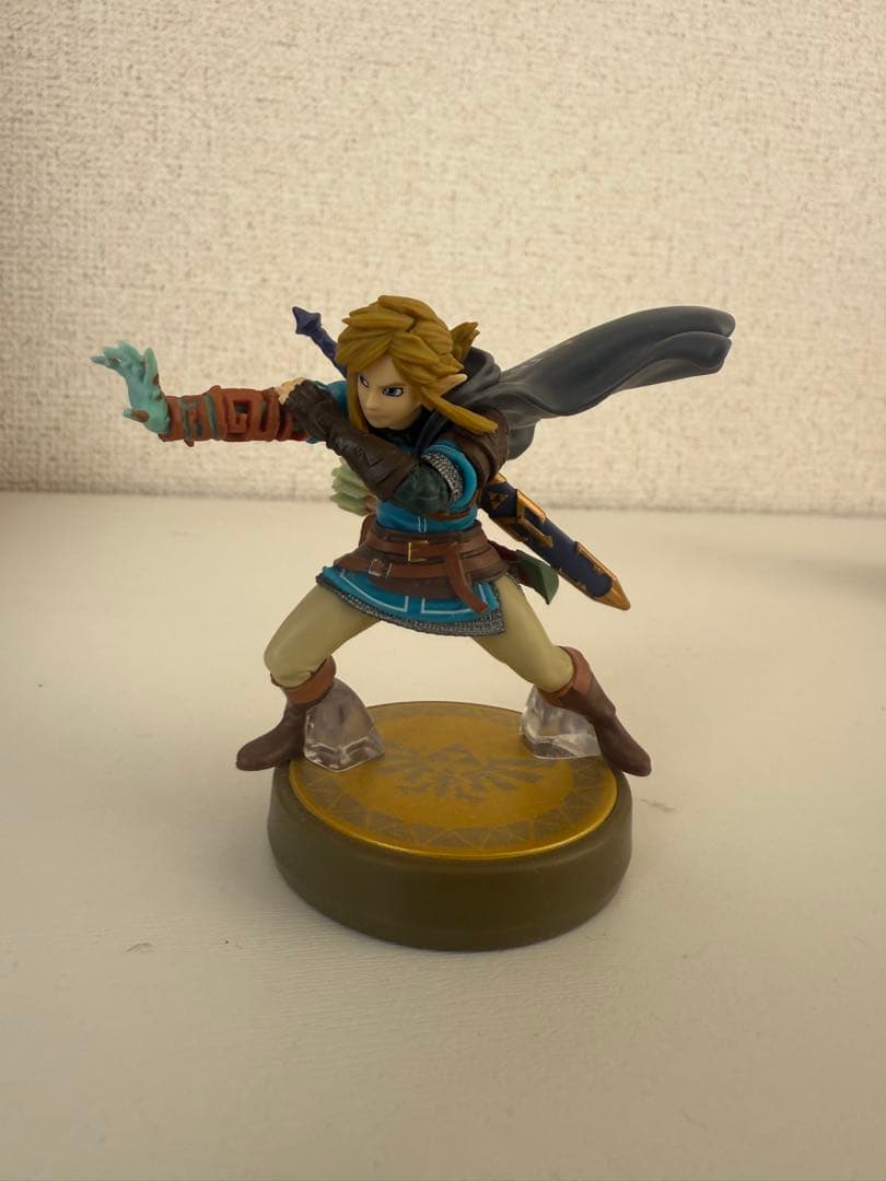 ゼルダの伝説amiiboセット（リンク・ゼルダ・シーク・ガノンドロフ）任天堂公式