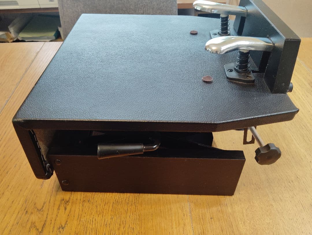 ダンパーペダル ブラック