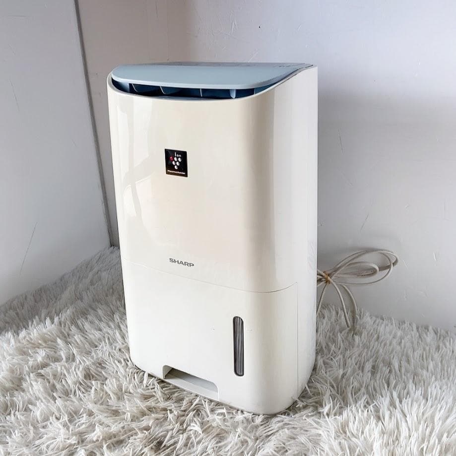 SHARP CV-G71-W 衣類乾燥除湿器 プラズマクラスター シャープ - メルカリ