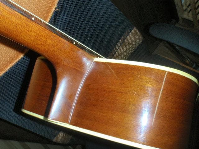 Morris アコースティックギター　Ｗ-18　程度良い　音も良い