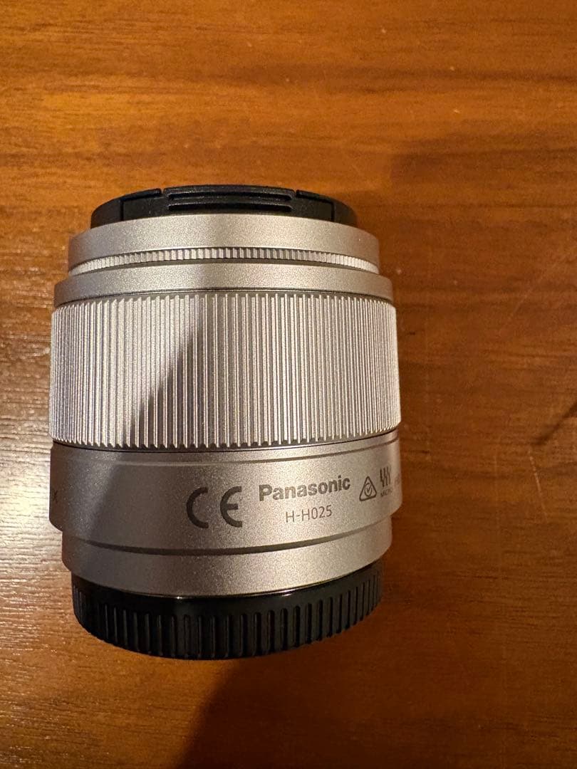 Panasonic H-H025 シルバー レンズ - メルカリ