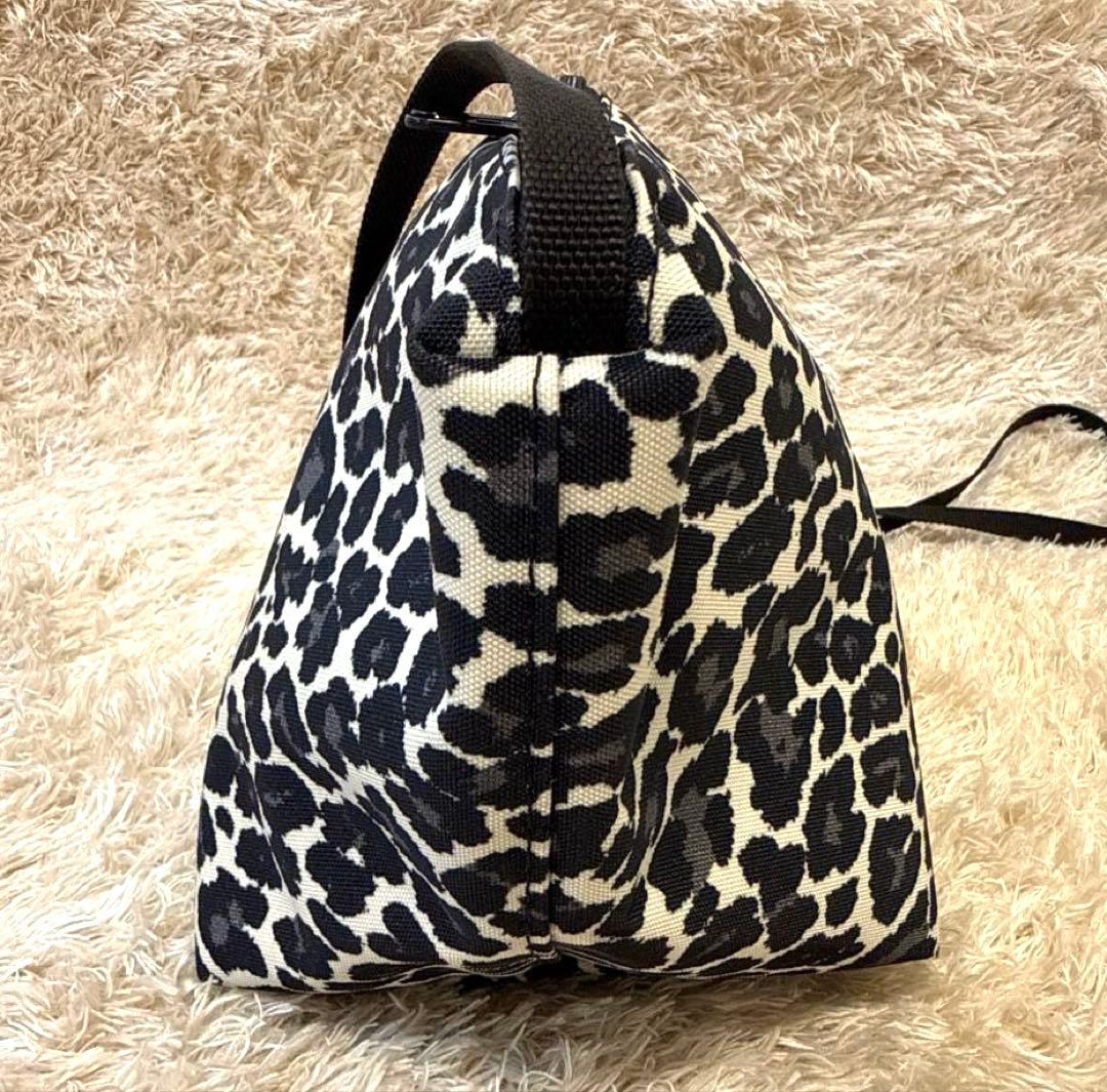 【美品】エルベシャプリエ 舟型ショルダーバッグ S パンサーブラン