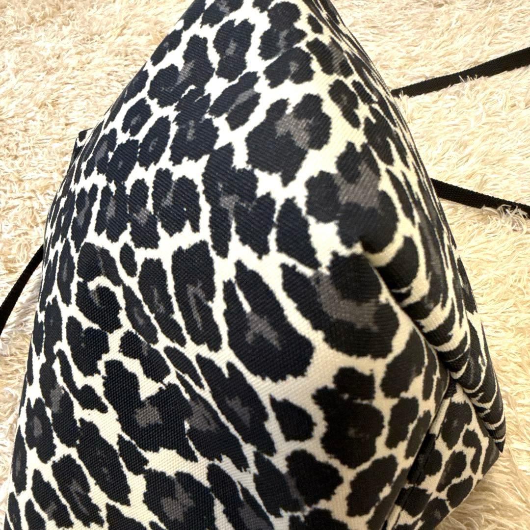 【美品】エルベシャプリエ 舟型ショルダーバッグ S パンサーブラン