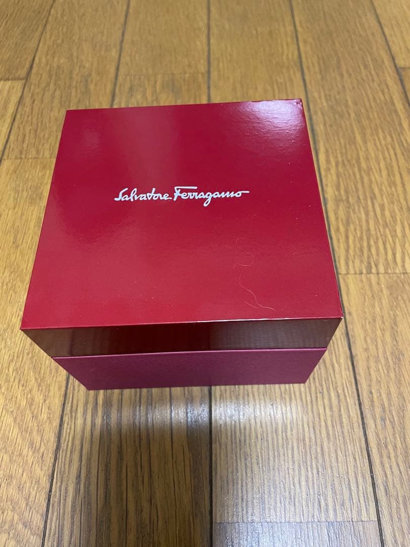 Salvatore Ferragamo ラバーベルト 時計