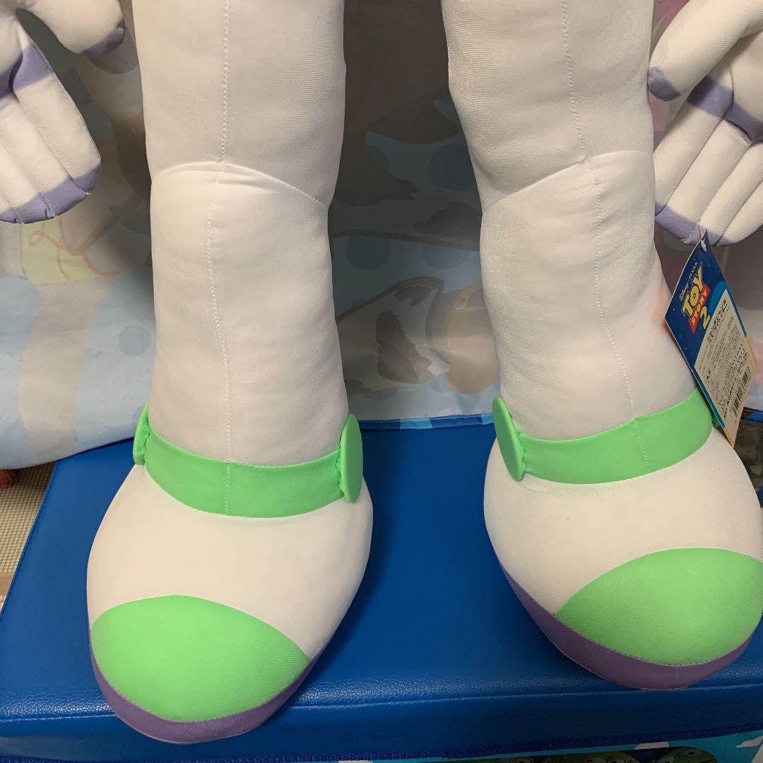 トイストーリー　特大ジャンボ　ぬいぐるみ　バズライトイヤー