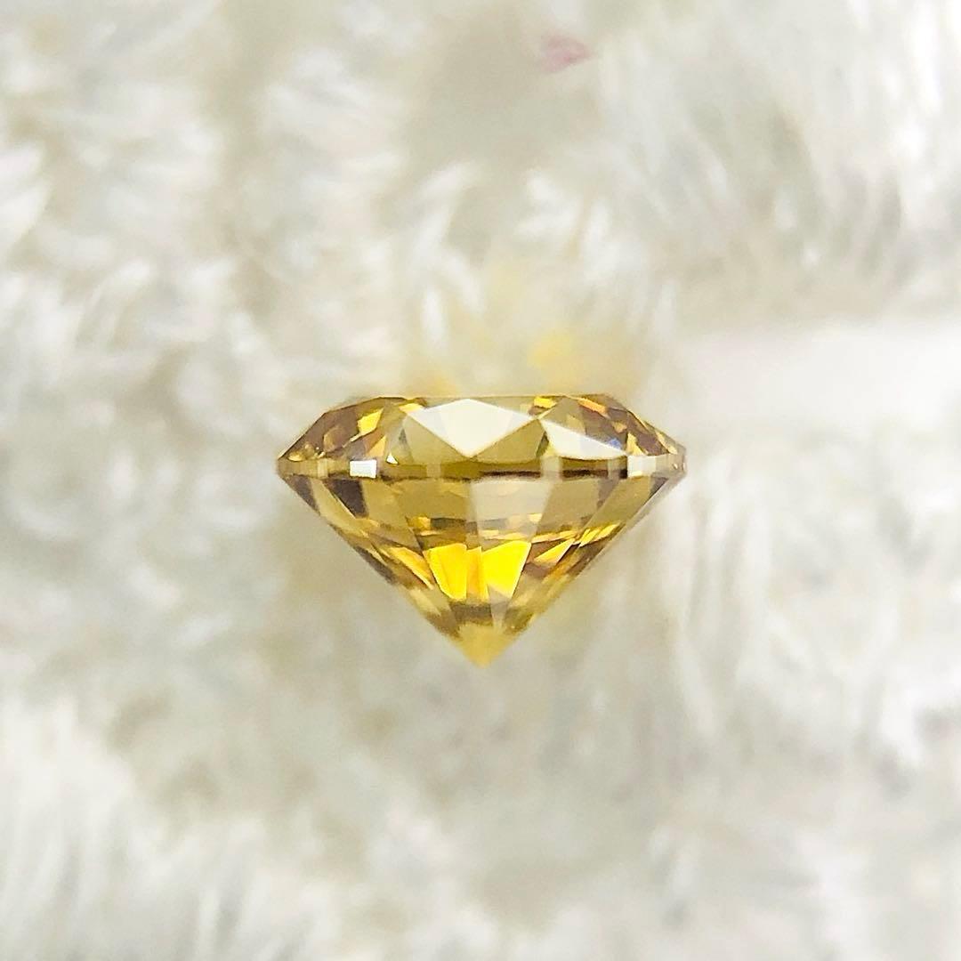 0.258ct F.D. Orangy Yellow SI-1 イエローダイヤ