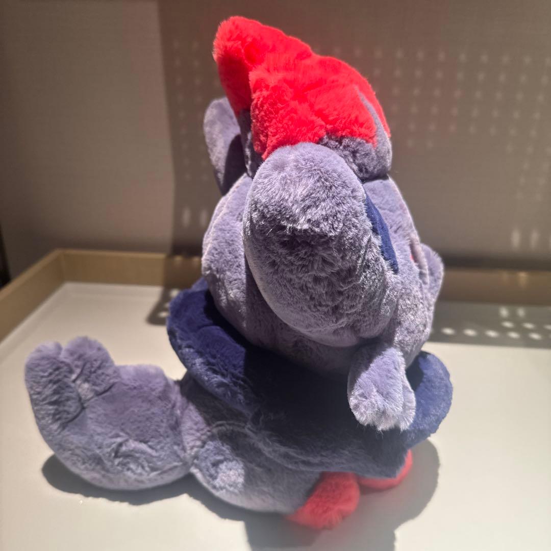 ゾロア　ふわふわ抱きぬいぐるみ