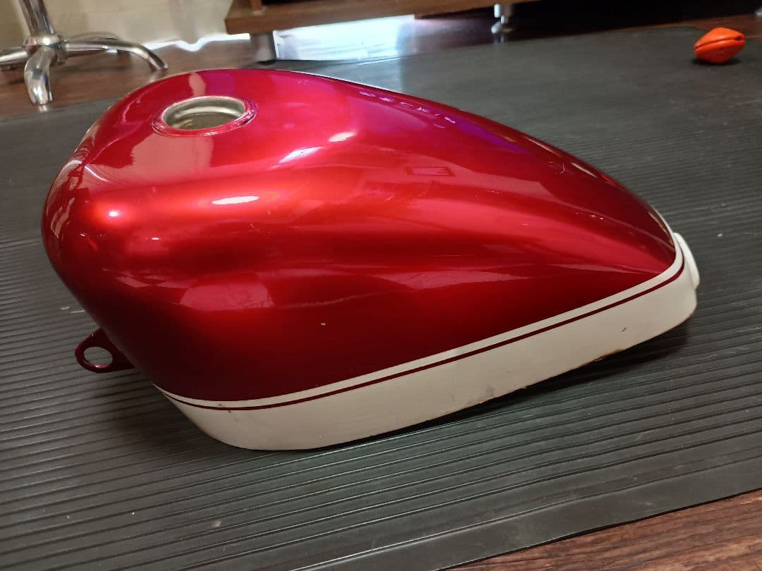 スポーツスタータンク　ハーレー　パン　ショベル　エボ ハーレーダビッドソン スポスタ キンスポ タンク ショベル パンヘッド