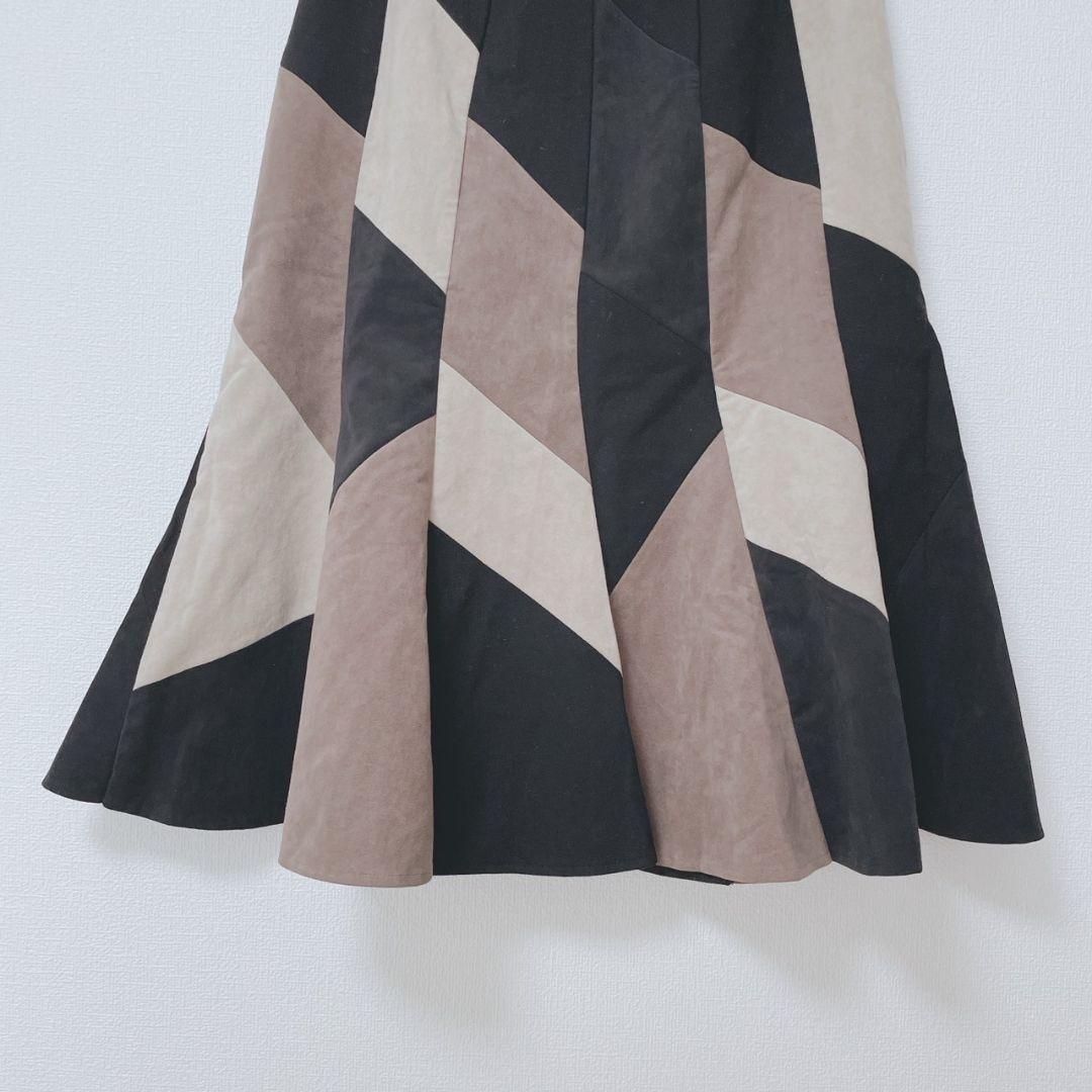 シビラ　スカート　フレア　毛100　スウェード風　日本製　総柄　ひざ丈　М