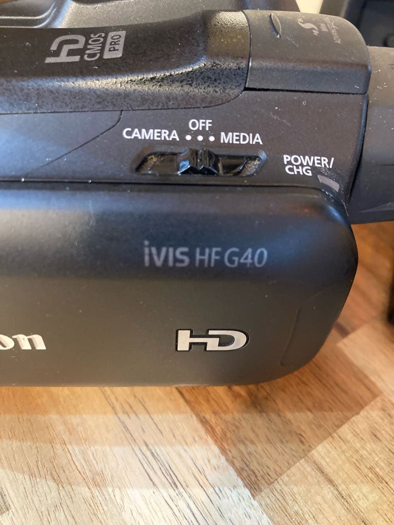 最終値下キャノンiVIS HF G40ビデオカメラ本体【Canon】バッテリー有
