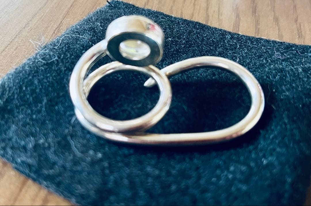 ダブルフィンガーリング　シルバークリスタル付き