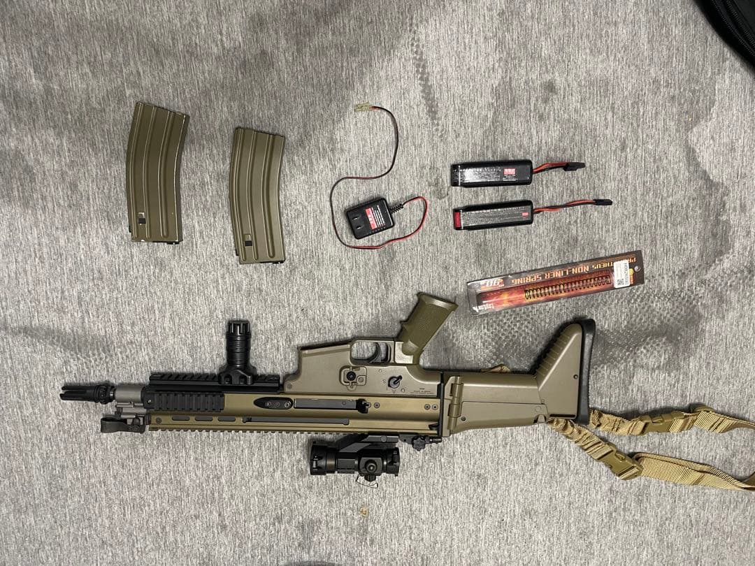 東京マルイ次世代電動ガンSCAR-L タンカラー ブローバック、単・連射