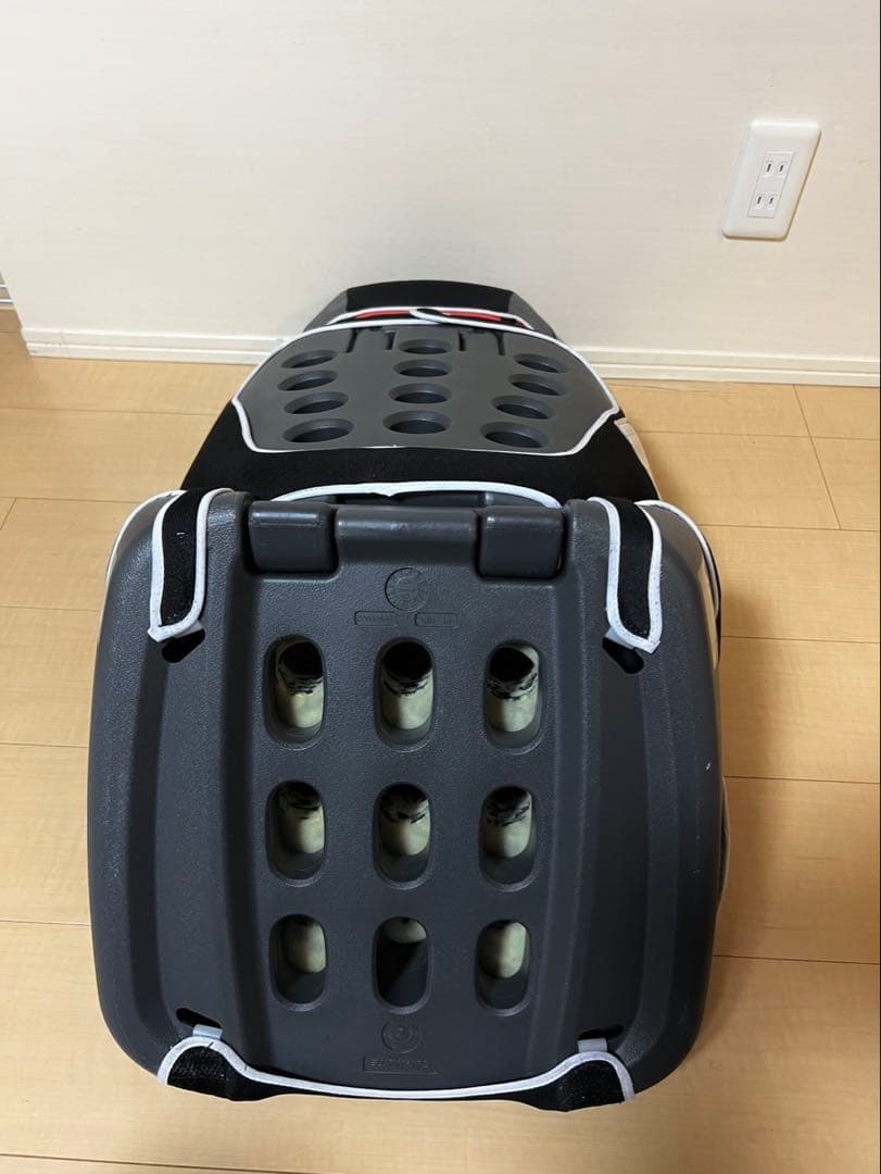 カーメイト エールベベ サラット3ステップ クワトロST 取扱説明書付属