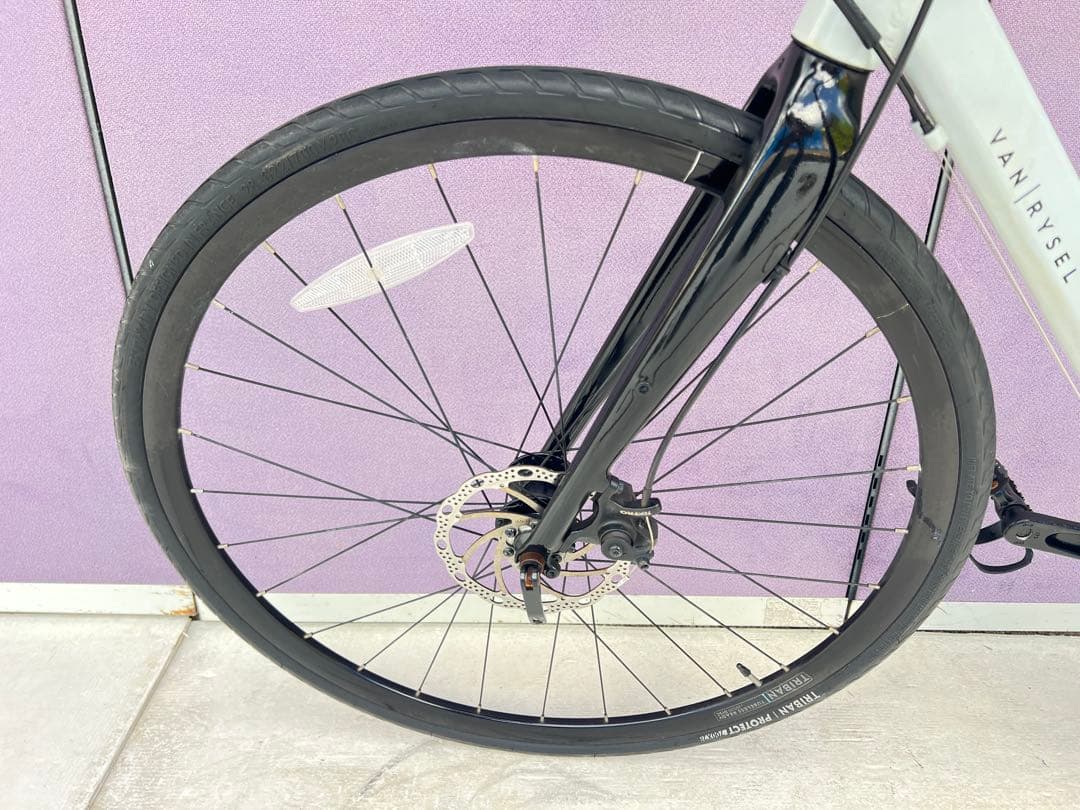 Van Rysel RC120 ディスク ロード バイクTriban RC120