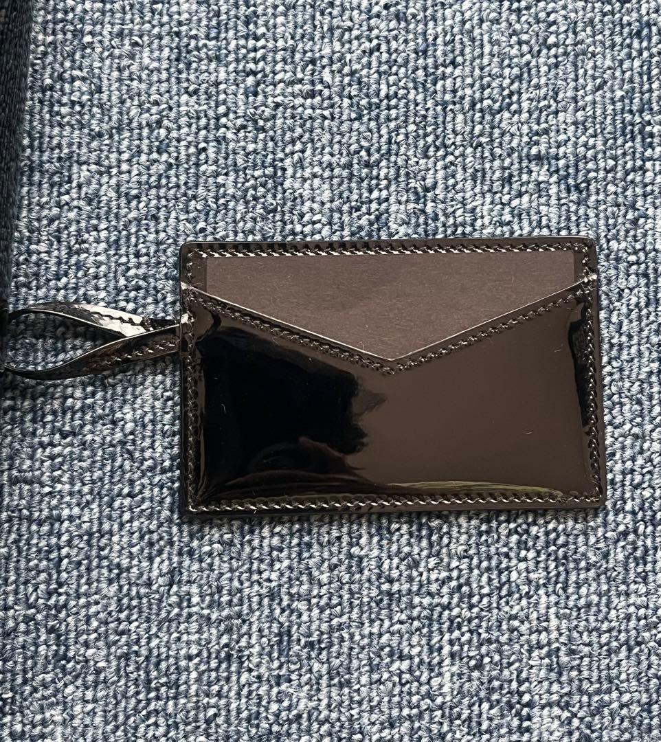 カルティエ　マルチェロ　パンチングロゴ　エナメル　パテント　レザー　ブラック